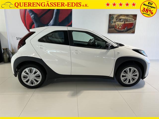 Toyota AygoX