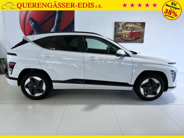 Hyundai Kona EV Atlas White