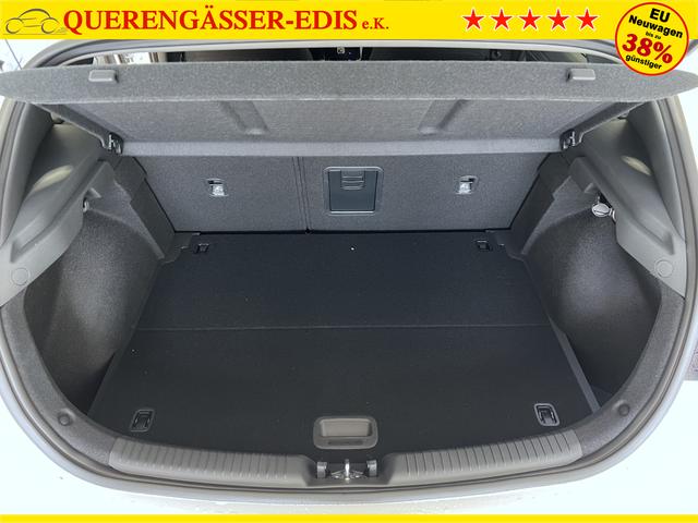 Hyundai i30 GO Atlas White