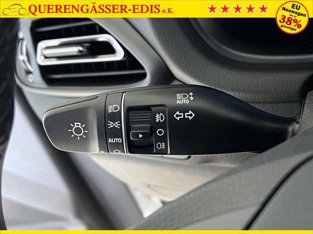 Hyundai i30 GO Atlas White
