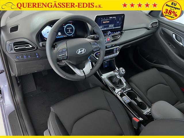 Hyundai i30 GO Meta Blue Pearl