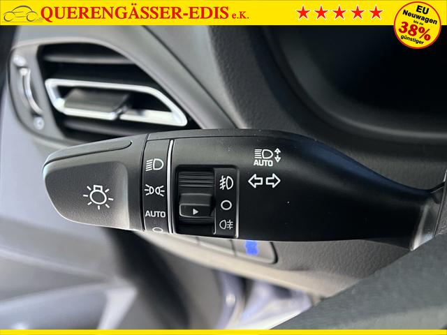 Hyundai i30 GO Meta Blue Pearl