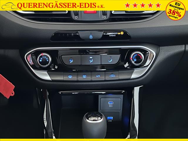 Hyundai i30 DCT GO Ultimate Red