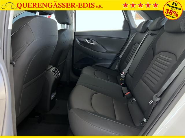 Hyundai i30 GO Atlas White