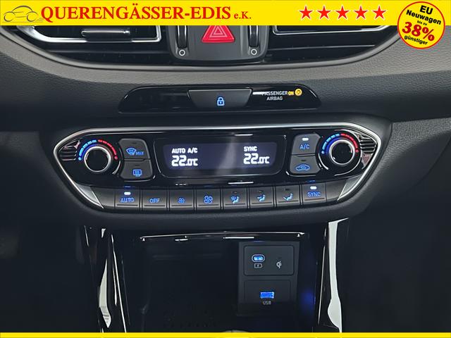 Hyundai i30 Kombi Cypress Green