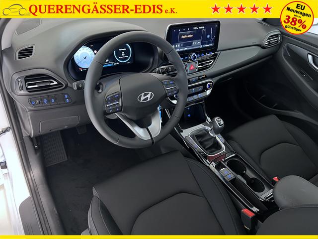 Hyundai i30 GO Serenity White