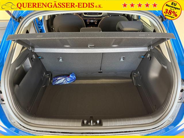 Kia Stonic Blau