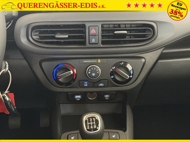 Hyundai i10 Go Rot