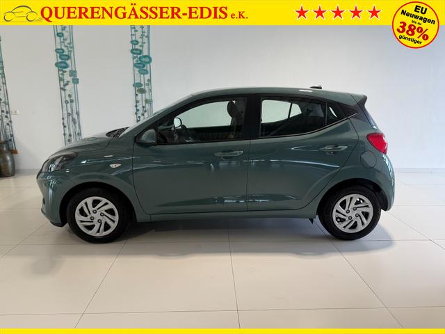 Hyundai i10 GO Mangrove Green