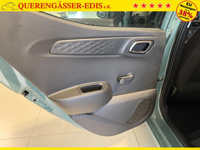 Hyundai i10 GO Mangrove Green