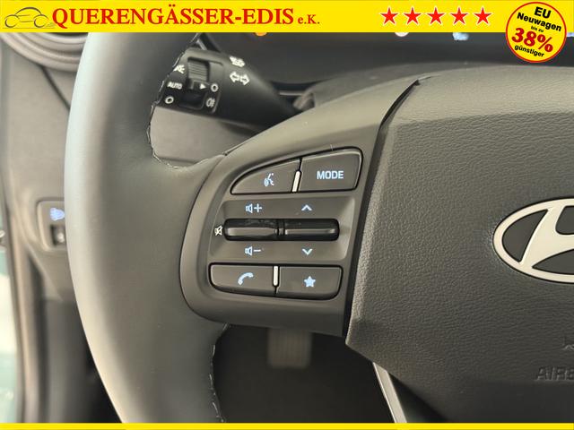 Hyundai i10 GO Mangrove Green