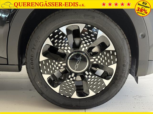 Fiat 600 La Prima Cinema Schwarz