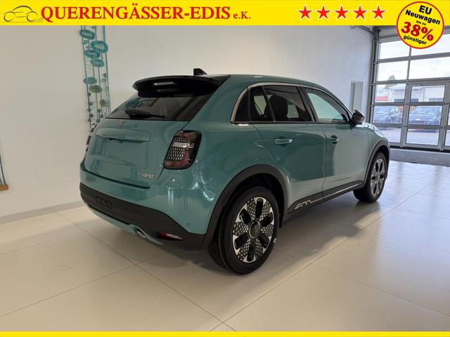 Fiat 600 La Prima Aqua Blau