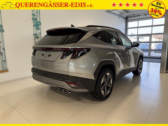 Hyundai GO Plus Shimmering Silver