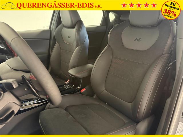 i30 Fastback N Line, Beispielbilder, ggf. teilweise mit Sonderausstattung