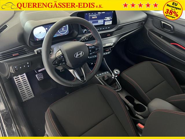 i20 Innenraum MT, Beispielbilder, ggf. teilweise mit Sonderausstattung