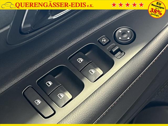 i20 Innenraum MT, Beispielbilder, ggf. teilweise mit Sonderausstattung