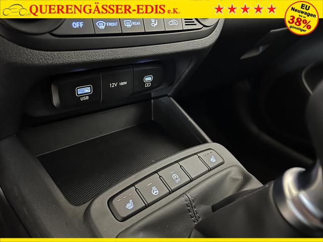 i10 Go Plus Innenraum, Beispielbilder, ggf. teilweise mit Sonderausstattung