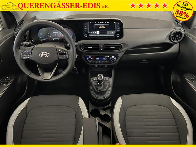 i10 Go Plus Innenraum, Beispielbilder, ggf. teilweise mit Sonderausstattung