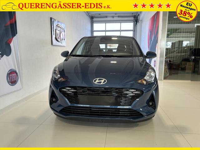 i10 GO Plus Vibrant Blue Vorlauf, Beispielbilder, ggf. teilweise mit Sonderausstattung