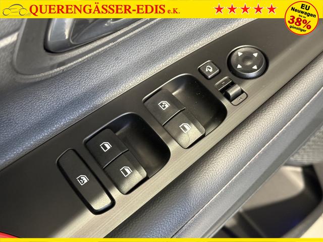 Hyundai i20 N Line Mangrove Green