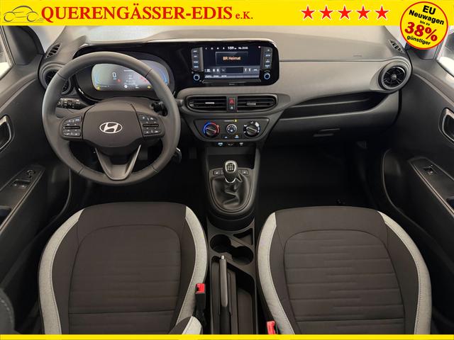 Hyundai i10 Go Atlas White