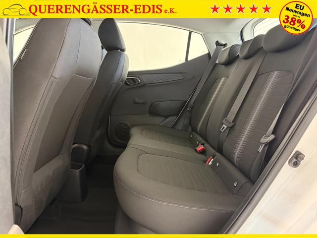 Hyundai i10 Go Atlas White