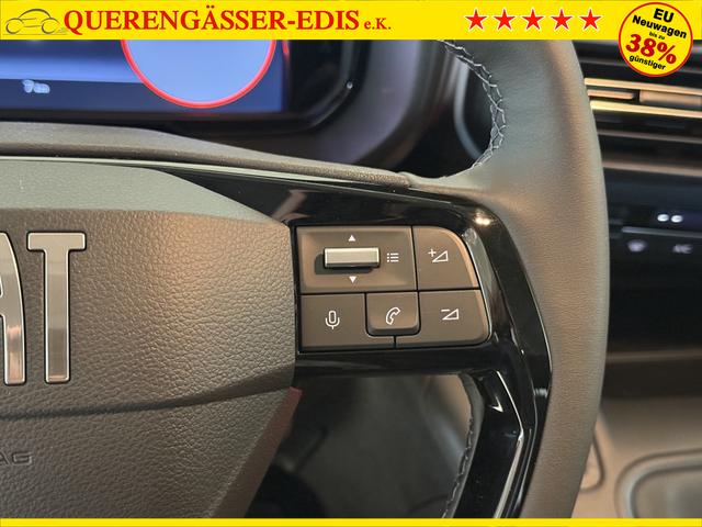 Fiat Doblo L2 Blau Metallic