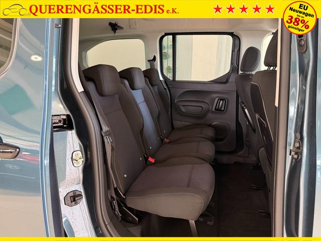 Fiat Doblo L2 Blau Metallic