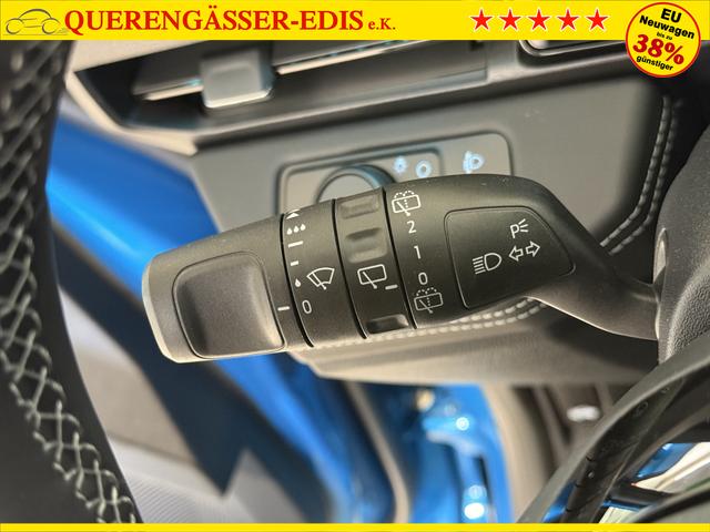 Ford Puma Titanium Digital Aqua Blau