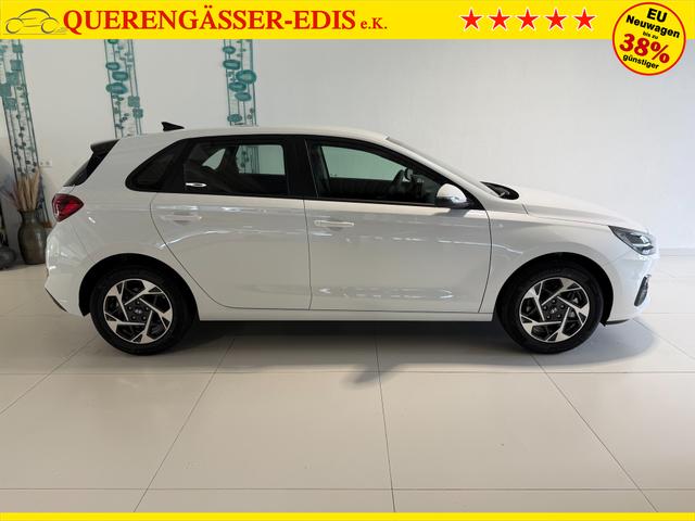 Hyundai i30 GO Serenity White