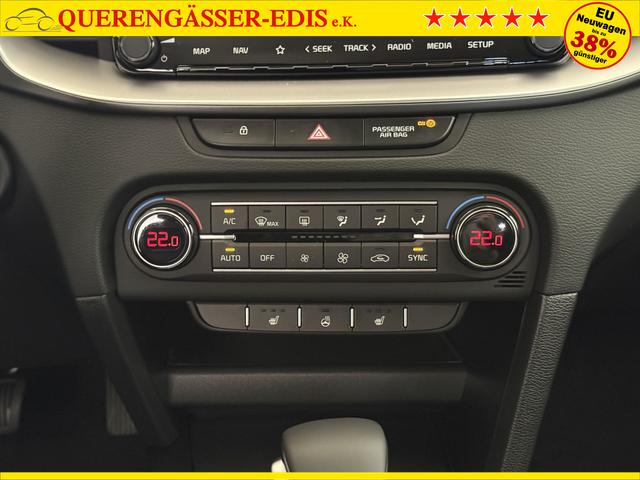 Kia XCEED Lunar Silver