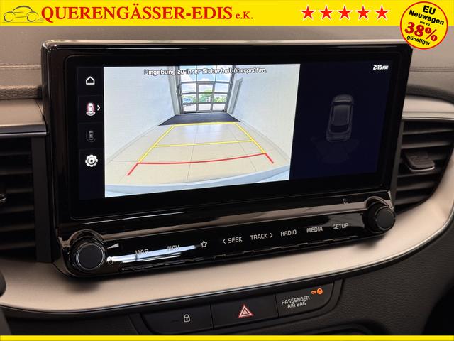 KIA XCEED Deluxe White