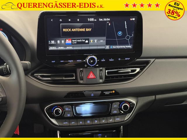 Hyundai i30, Beispielbilder, ggf. teilweise mit Sonderausstattung