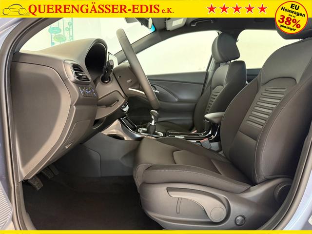 Hyundai i30, Beispielbilder, ggf. teilweise mit Sonderausstattung