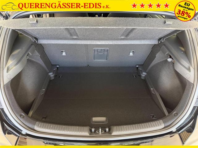 Hyundai i30, Beispielbilder, ggf. teilweise mit Sonderausstattung