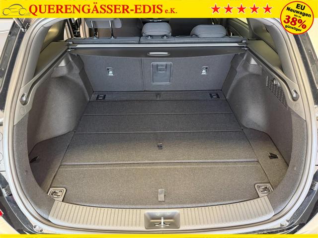 Hyundai i30, Beispielbilder, ggf. teilweise mit Sonderausstattung