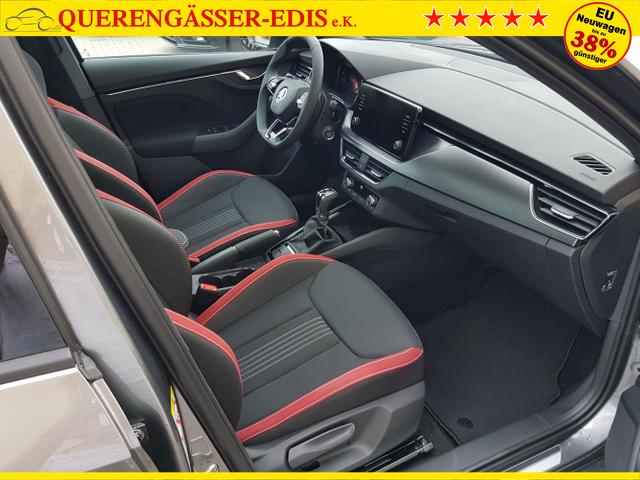 Skoda / Kamiq / Grau / Monte Carlo / / Pano Dach Schwarz AHK DSG, Beispielbilder, ggf. teilweise mit Sonderausstattung