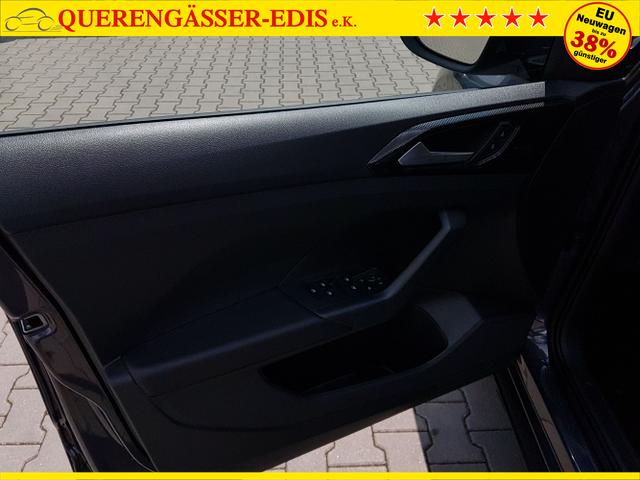 Volkswagen / T-Cross / Grau / People Limited / / Rauchgrau Metallic, AHK, Beispielbilder, ggf. teilweise mit Sonderausstattung