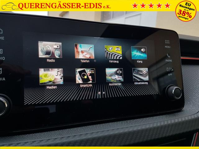 Skoda / Kamiq / Wei&szlig; / Monte Carlo AHK / / , Beispielbilder, ggf. teilweise mit Sonderausstattung