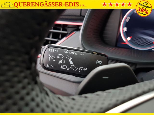 Skoda / Kamiq / Rot / Monte Carlo / / , Beispielbilder, ggf. teilweise mit Sonderausstattung