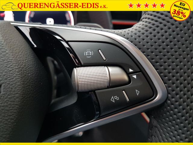 Skoda / Kamiq / Rot / Monte Carlo / / , Beispielbilder, ggf. teilweise mit Sonderausstattung