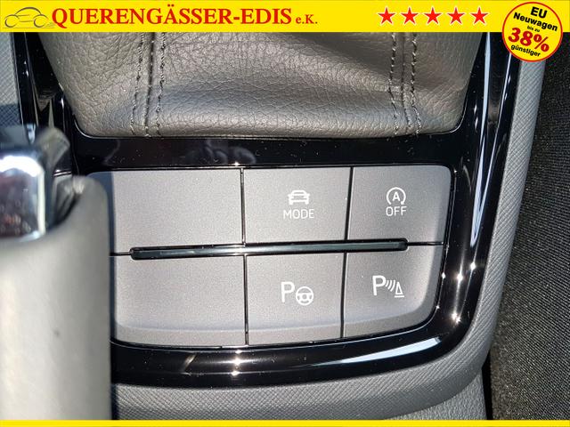 Skoda / Kamiq / Rot / Monte Carlo / / , Beispielbilder, ggf. teilweise mit Sonderausstattung