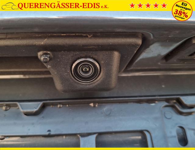 Volkswagen / Touran / Grau / Limited / / , Beispielbilder, ggf. teilweise mit Sonderausstattung
