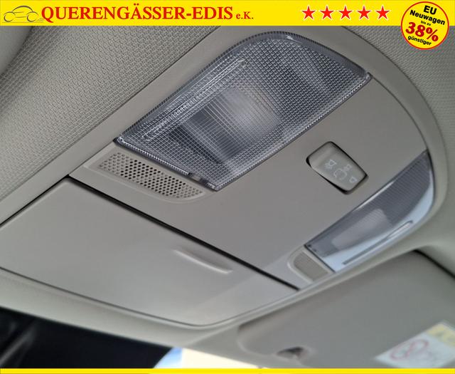 Hyundai / i30 / Grün / Family / / , Beispielbilder, ggf. teilweise mit Sonderausstattung