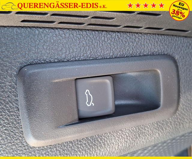 Skoda / Octavia / Schwarz / Selection / / , Beispielbilder, ggf. teilweise mit Sonderausstattung