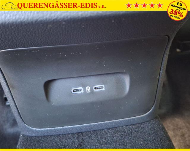 Skoda / Octavia / Schwarz / Selection / / , Beispielbilder, ggf. teilweise mit Sonderausstattung