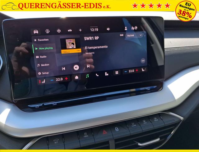 Skoda / Octavia / Schwarz / Selection / / , Beispielbilder, ggf. teilweise mit Sonderausstattung