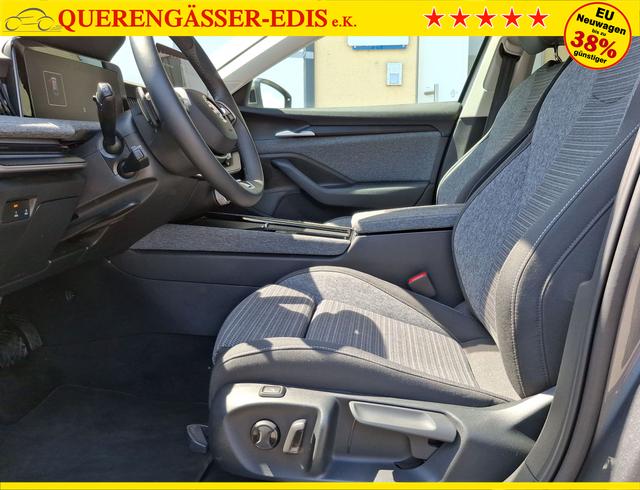 Skoda / Superb Combi / / / / , Beispielbilder, ggf. teilweise mit Sonderausstattung