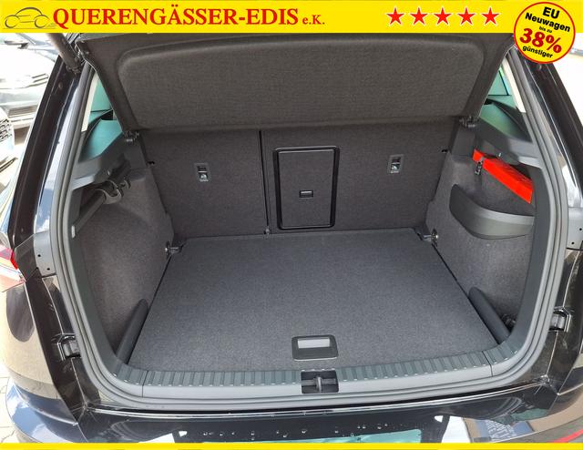 Skoda / Karoq / Schwarz / 130 Jahre + AHK / / , Beispielbilder, ggf. teilweise mit Sonderausstattung